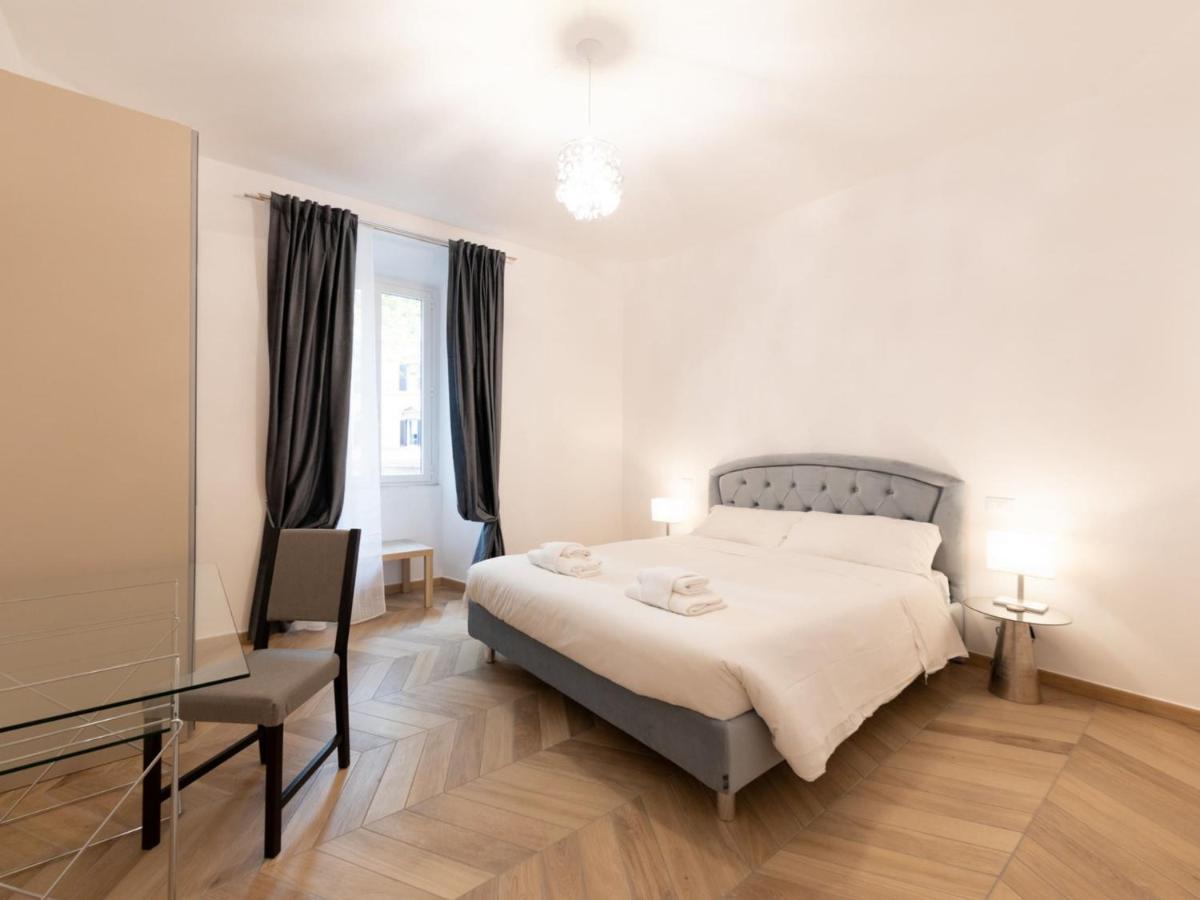The Best Rent - Elegant Five-Bedrooms Apartment Near Colosseo Рим Экстерьер фото