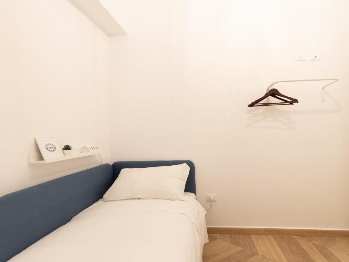 The Best Rent - Elegant Five-Bedrooms Apartment Near Colosseo Рим Экстерьер фото