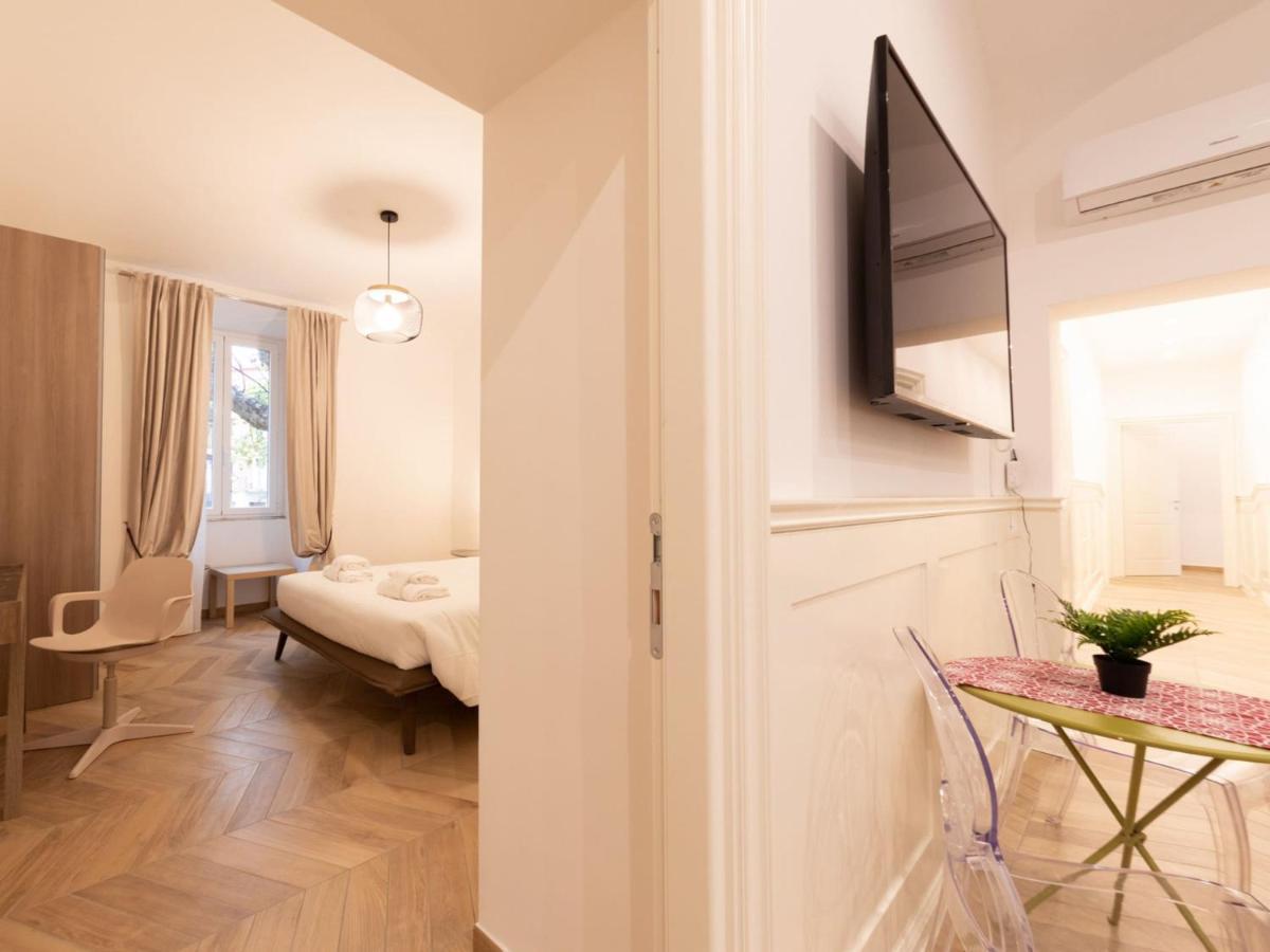 The Best Rent - Elegant Five-Bedrooms Apartment Near Colosseo Рим Экстерьер фото